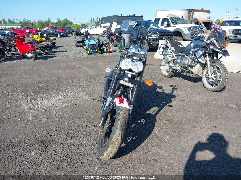 5VPHS36N8C3011253 2012 VICTORY HAMMER photo no. 5