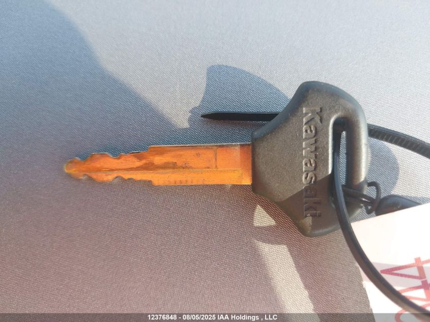 2003 Kawasaki Zr1200 A VIN: JKAZR9A193A028266 Lot: 12376848