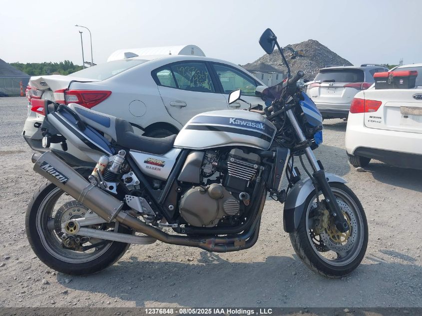2003 Kawasaki Zr1200 A VIN: JKAZR9A193A028266 Lot: 12376848
