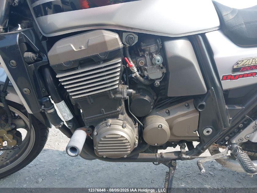 2003 Kawasaki Zr1200 A VIN: JKAZR9A193A028266 Lot: 12376848