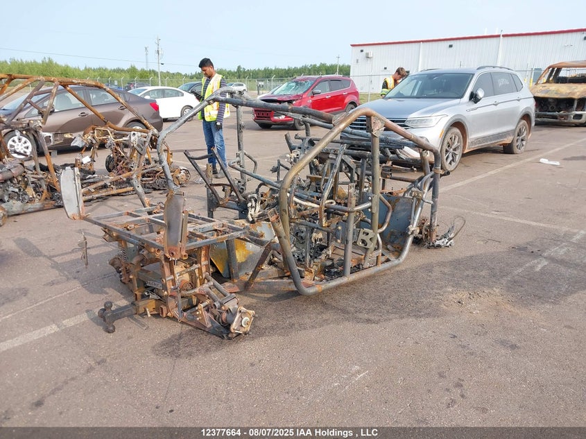 JKBRFCH18LB502967 2020 KAWASAKI TERYX photo no. 4