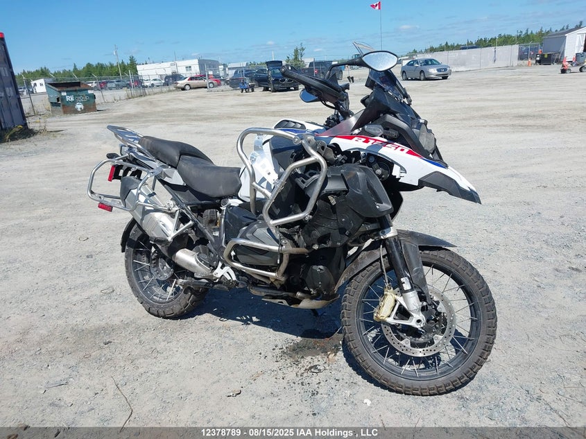 WB10M1304N6F27355 2022 BMW R 1250 Gs Adventure auction photo 1