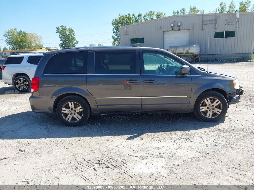 2017 Dodge Grand Caravan Crew VIN: 2C4RDGDG1HR775422 Lot: 12378889