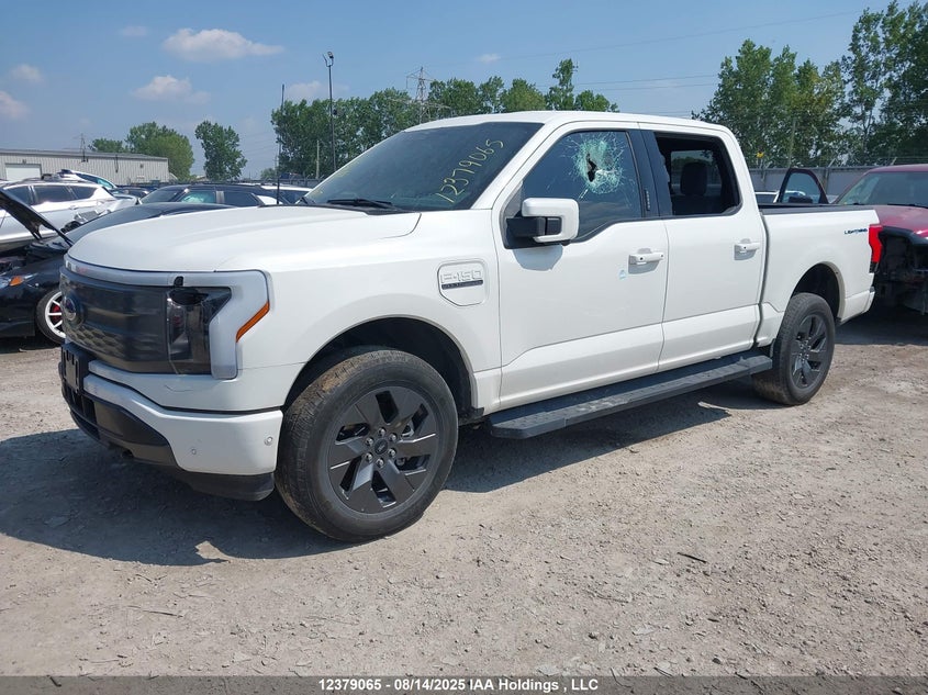 1FTVW1EL0PWG15698 2023 FORD F-150 photo no. 2