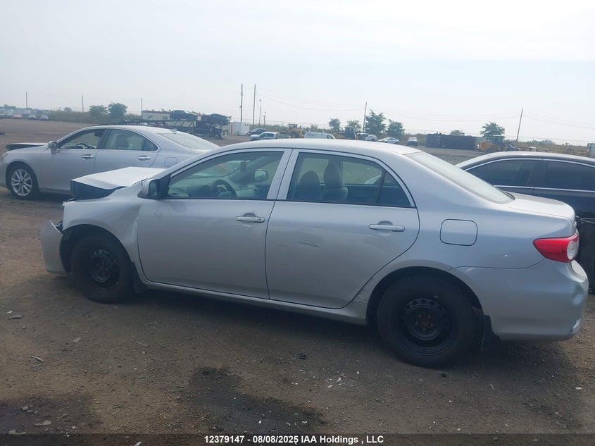 2T1BU4EE3DC049892 2013 TOYOTA COROLLA photo no. 14