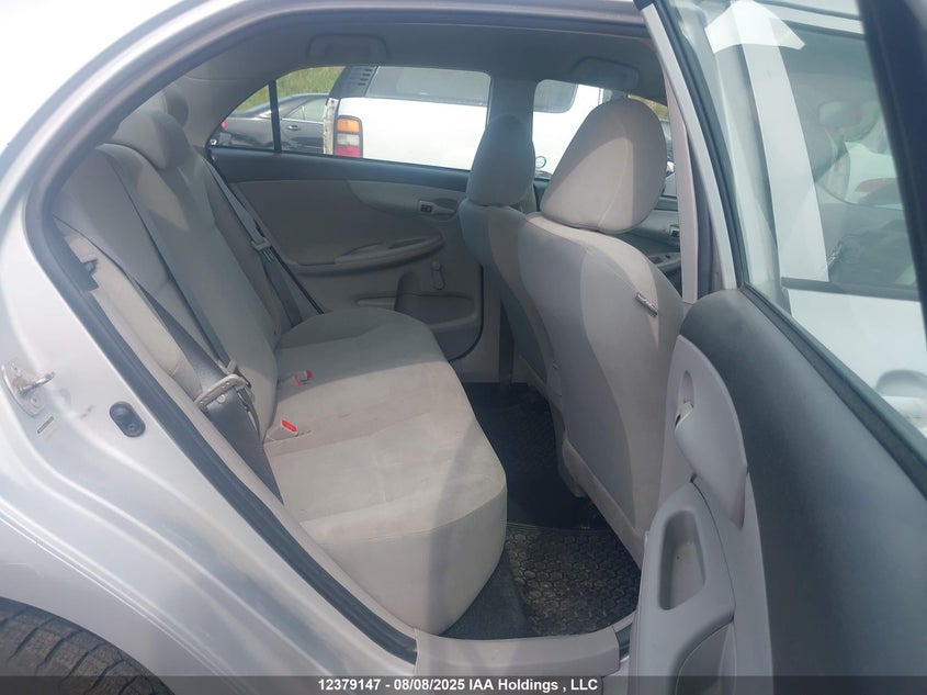 2T1BU4EE3DC049892 2013 TOYOTA COROLLA photo no. 8
