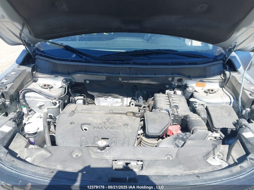 2022 Mitsubishi Rvr Se/Sel/Le/Gt VIN: JA4AJVAW8NU602477 Lot: 12379178