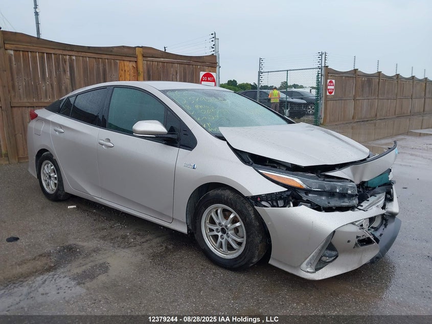 JTDKARFPXJ3069731 2018 Toyota Prius Prime Upgrade auction photo 1