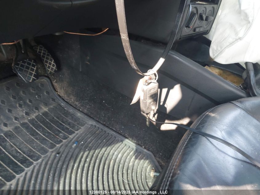 2002 Volkswagen Jetta Gls 1.8L VIN: 3VWSE29MX2M117500 Lot: 12380125