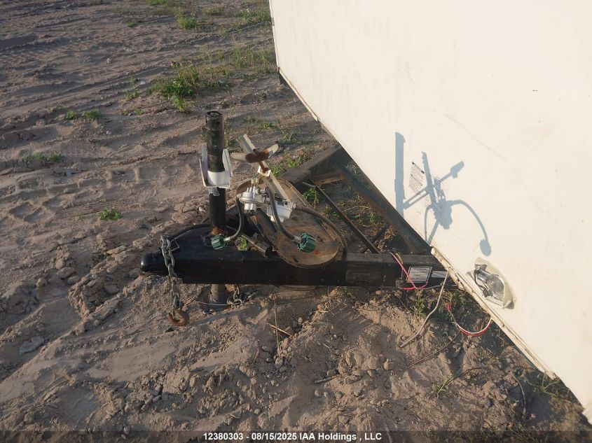 2011 Forest River Forest River VIN: 4X4TFLE2XBD111703 Lot: 12380303