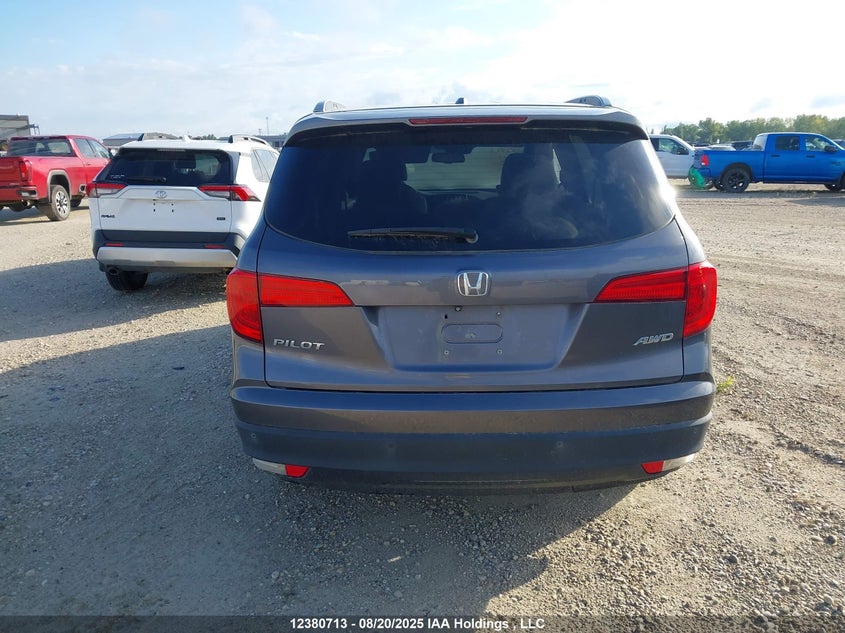 5FNYF6H77JB500911 2018 HONDA PILOT photo no. 15