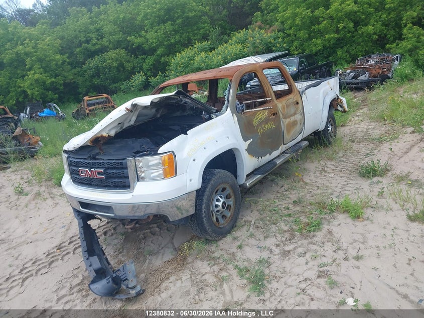 2012 GMC SIERRA PICKUP 6.0L V-8 322HP