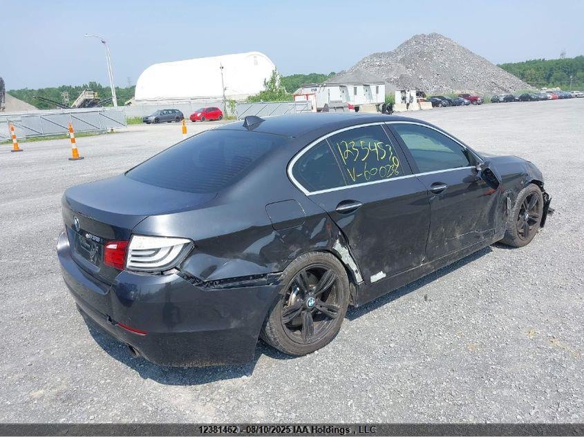 WBAFR7C55BC600236 2011 BMW 5ER photo no. 4
