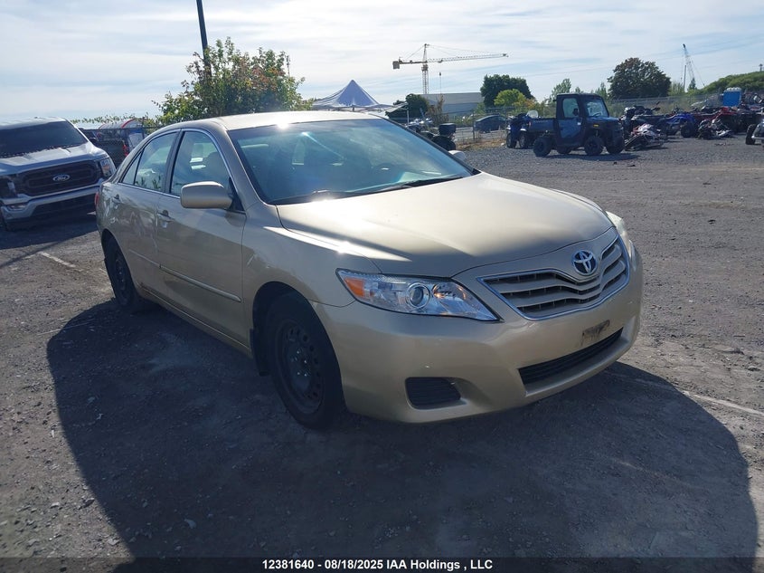4T1BF3EK2BU642603 2011 Toyota Camry Le auction photo 1