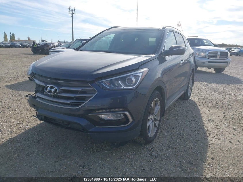 5NMZUDLA8JH055093 2018 HYUNDAI SANTA FE photo no. 2