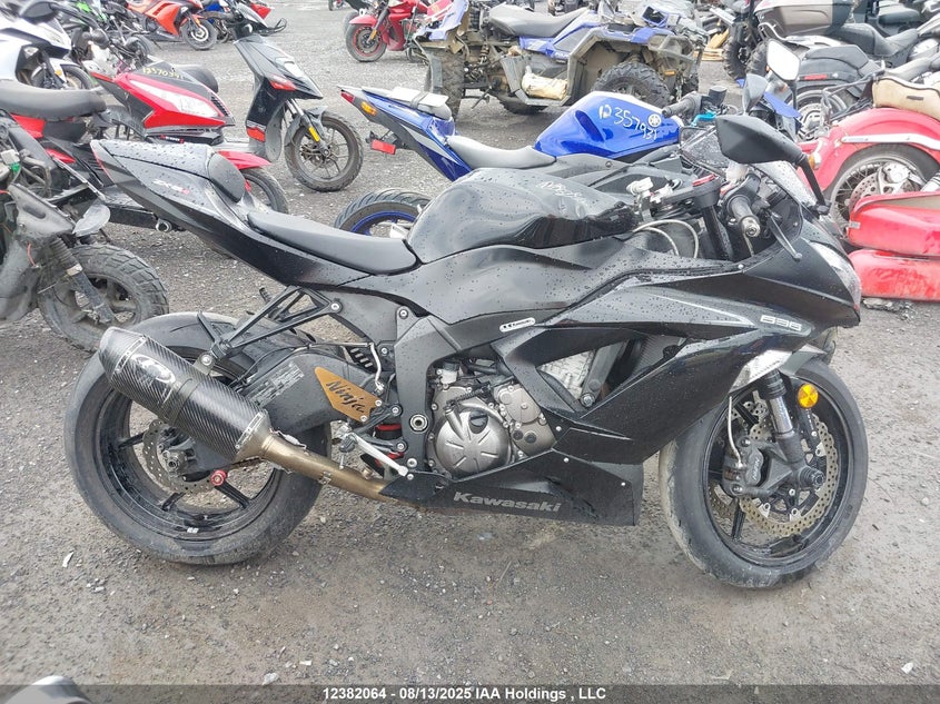 JKBZXJF18DA000925 2013 KAWASAKI ZX photo no. 12
