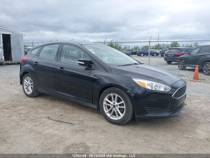 1FADP3K29GL200211 2016 Ford Focus Se auction photo 1