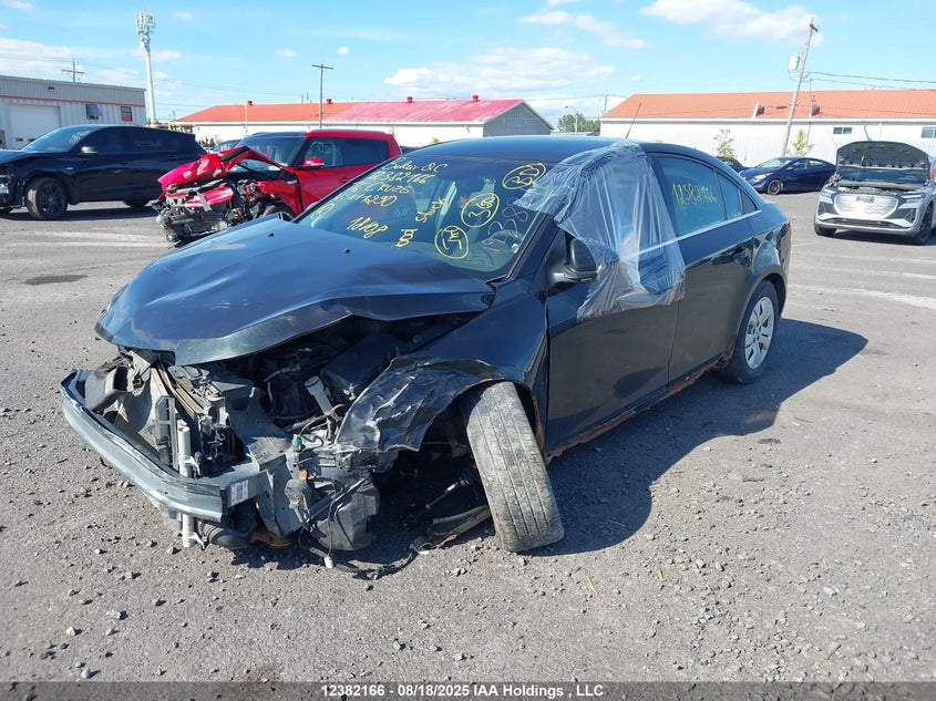 1G1PE5SBXG7111290 2016 CHEVROLET CRUZE photo no. 2