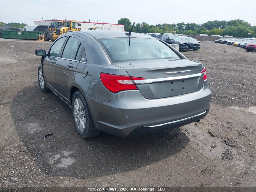 1C3CCBABXCN268937 2012 CHRYSLER 200 photo no. 3
