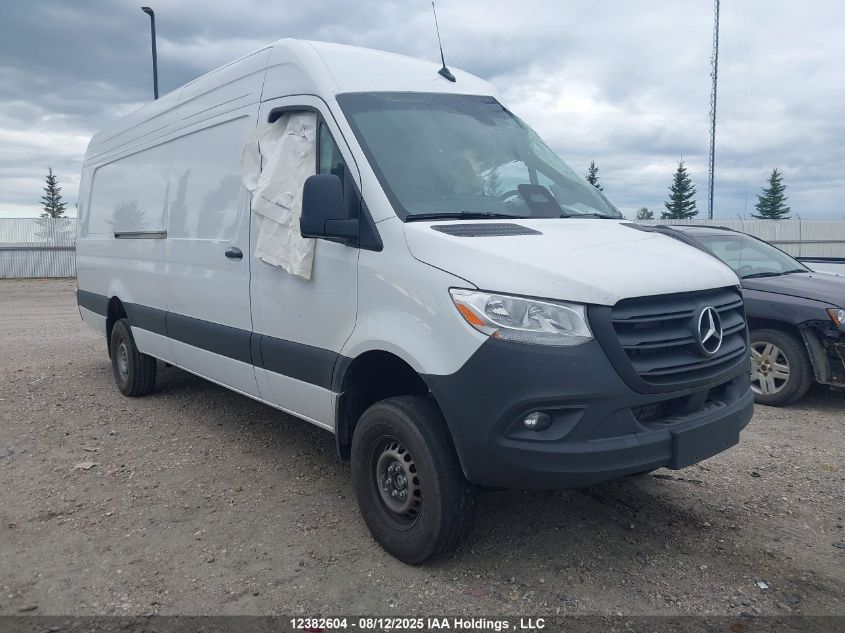 MERCEDES-BENZ SPRINTER 2500