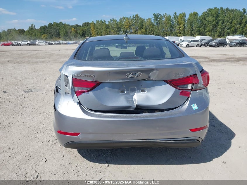 5NPDH4AE7FH559861 2015 HYUNDAI ELANTRA photo no. 16