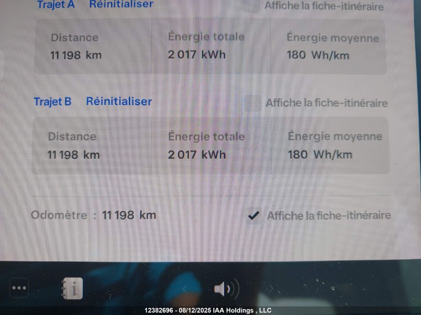 2024 Tesla Model Y VIN: 7SAYGDEE5RF048802 Lot: 12382696X