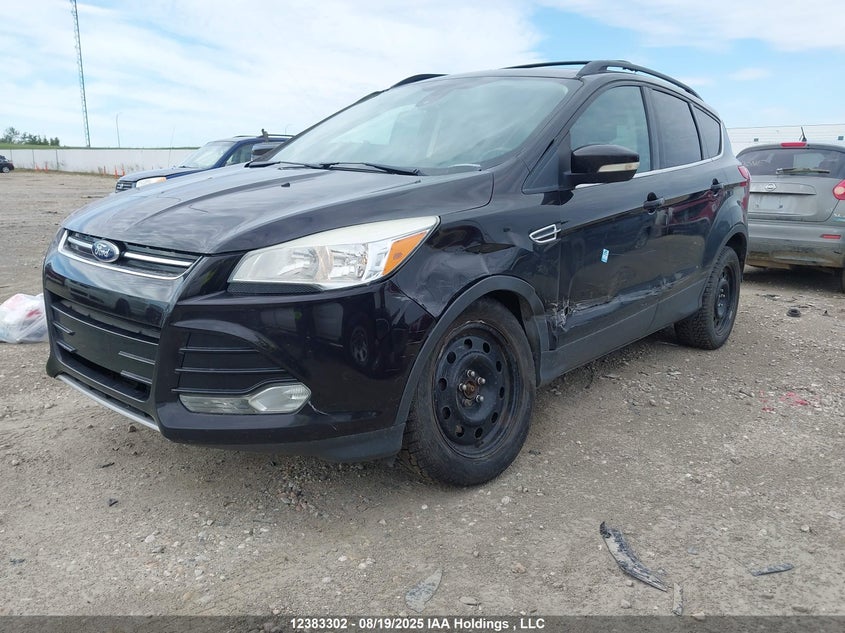 1FMCU9H93DUD13255 2013 FORD ESCAPE photo no. 2