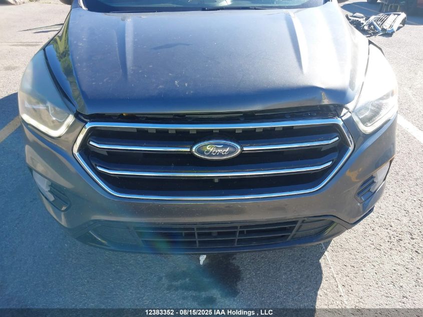 2017 Ford Escape Se VIN: 1FMCU9G93HUB46841 Lot: 12383352