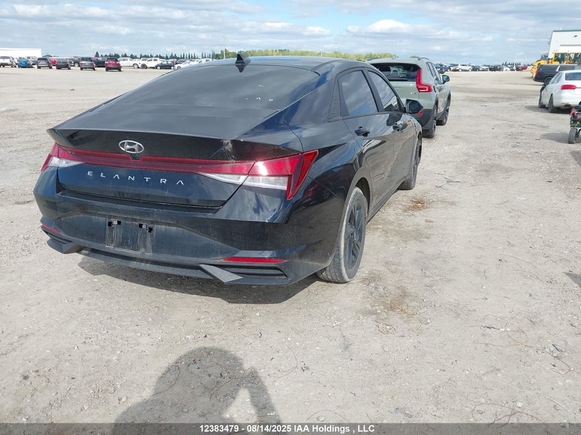 KMHLM4AG0NU358294 2022 HYUNDAI ELANTRA photo no. 4