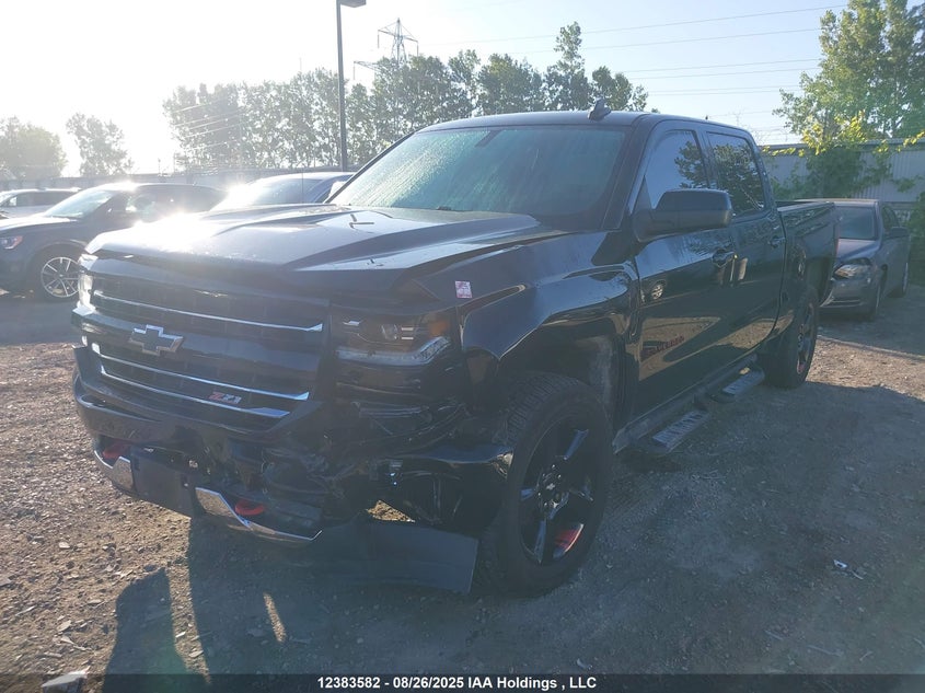 3GCUKSECXJG616389 2018 CHEVROLET SILVERADO photo no. 2