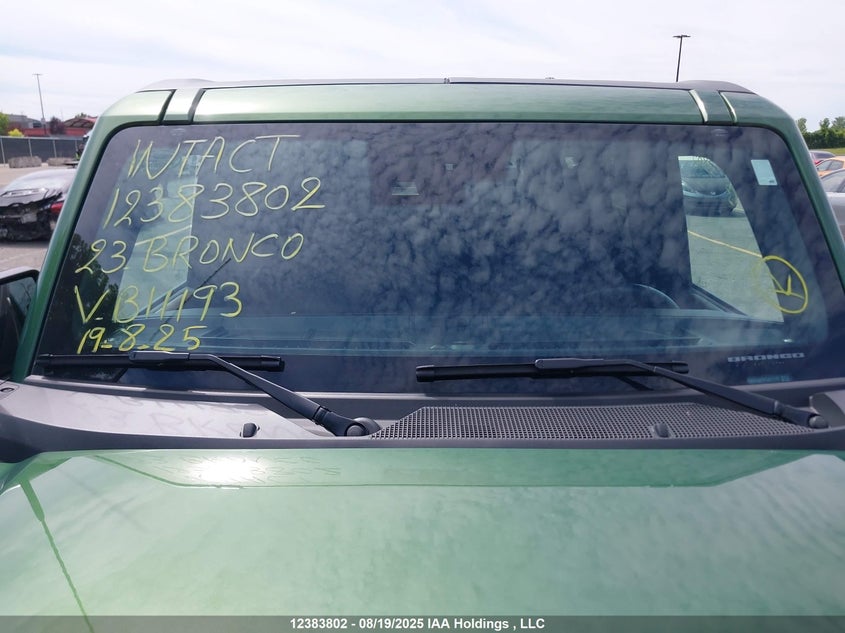 2023 Ford Bronco Big Bend/Black Diamond/Outer Banks/Badlands/Wildtrak/Everglades VIN: 1FMEE5DP9PLB11193 Lot: 12383802
