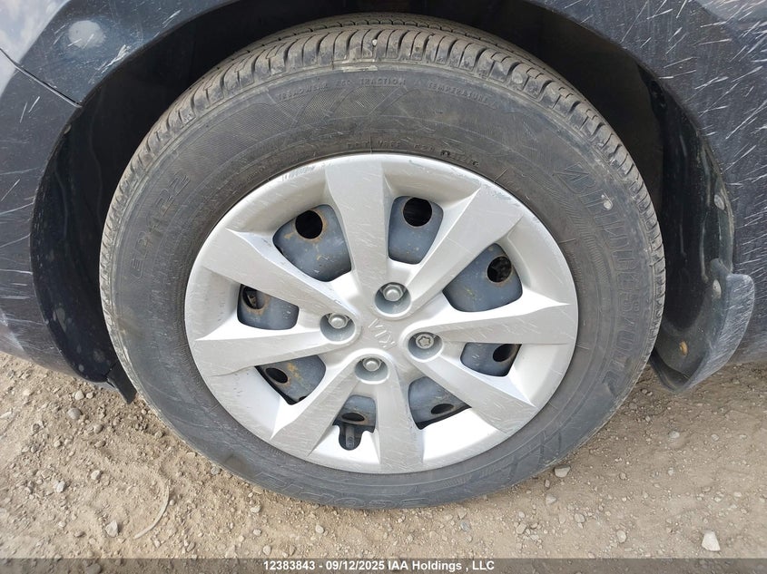 KNADM5A39F6519434 2015 KIA RIO photo no. 17