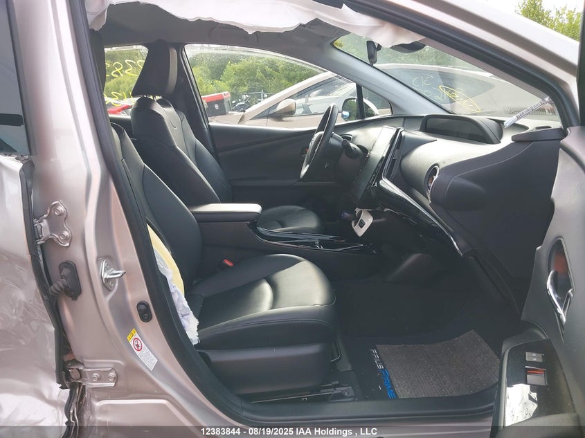 JTDKARFP1K3113651 2019 TOYOTA PRIUS photo no. 5