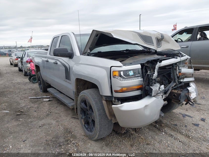 1GCVKPEC0JZ316510 2018 CHEVROLET SILVERADO photo no. 6