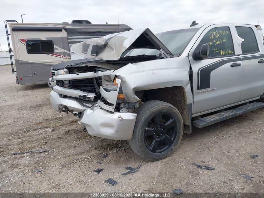 1GCVKPEC0JZ316510 2018 CHEVROLET SILVERADO photo no. 6