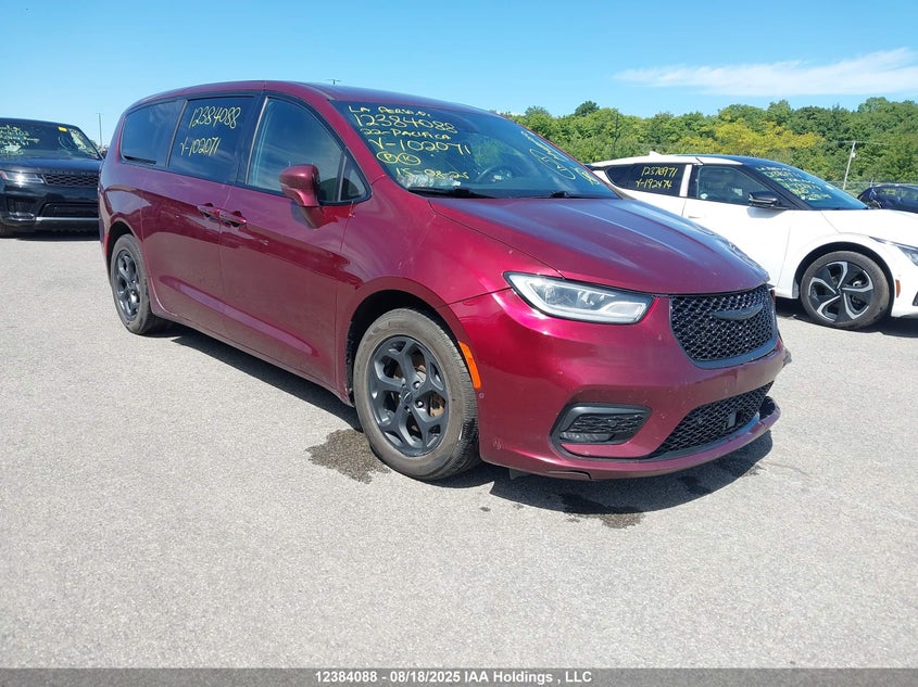 2C4RC1L72NR102071 2022 Chrysler Pacifica Hybrid Touring L auction photo 1