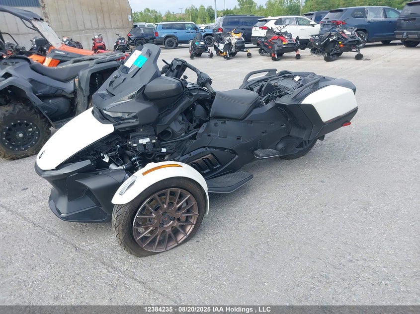 2BXNBDD26RV004602 2024 CAN-AM/ BRP SPYDER photo no. 2