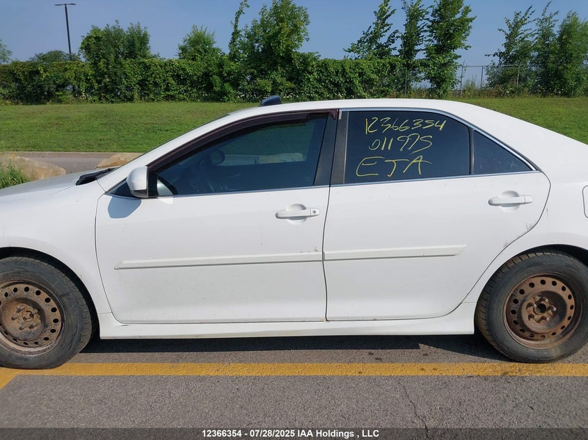 2012 Toyota Camry Se V6 VIN: 4T1BK1FK2CU011995 Lot: 12366354X