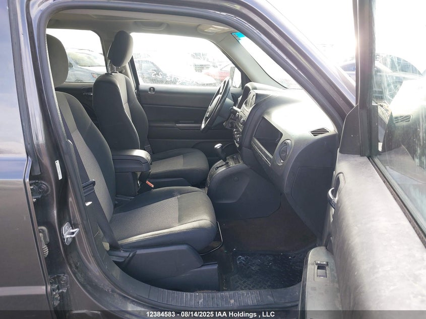 1C4NJRAB1ED855121 2014 JEEP LIBERTY (PATRIOT) photo no. 5