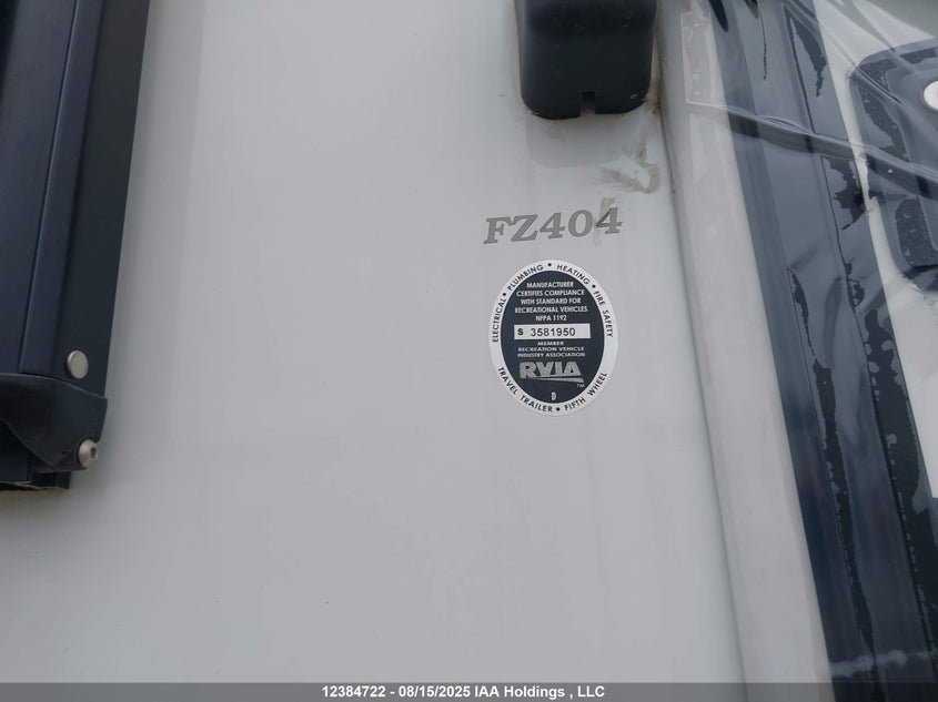 4YDF40437FF810036 2015   photo no. 12
