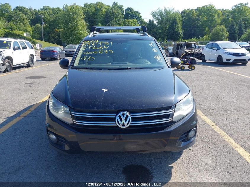 2012 Volkswagen Tiguan 2.0 Tsi Comfortline/2.0 Tsi Highline/2.0 Tsi Trendline VIN: WVGBV7AX7CW000685 Lot: 12381291X