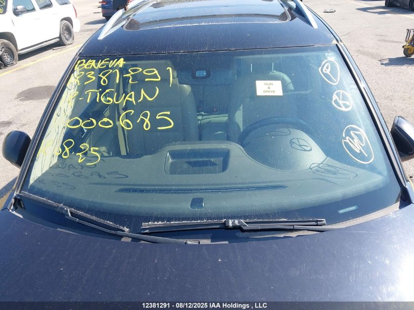 2012 Volkswagen Tiguan 2.0 Tsi Comfortline/2.0 Tsi Highline/2.0 Tsi Trendline VIN: WVGBV7AX7CW000685 Lot: 12381291X