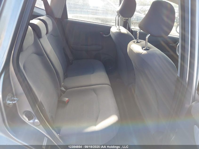 2010 Honda Fit Lx VIN: JHMGE8G52AC800720 Lot: 12384854