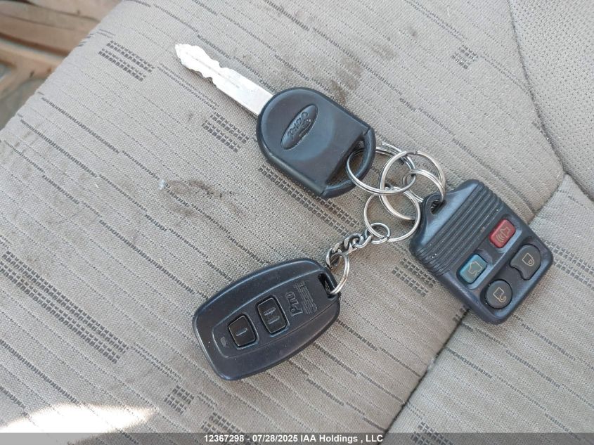 2009 Ford Focus Se VIN: 1FAHP35N49W100381 Lot: 12367298X