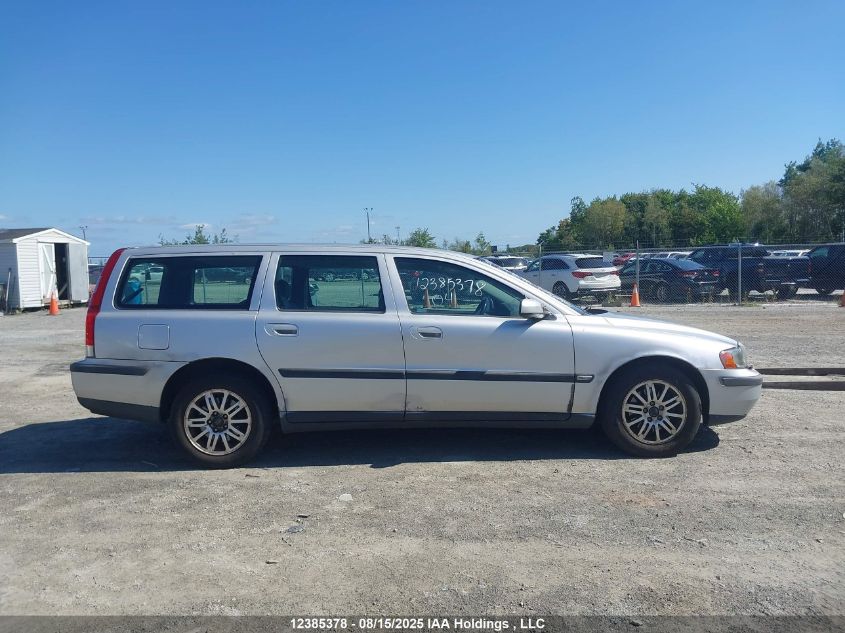 2004 Volvo V70 2.4 VIN: YV1SW61T842379868 Lot: 12385378
