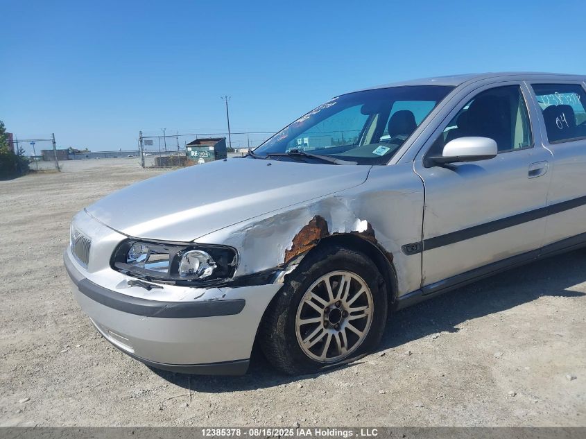 2004 Volvo V70 2.4 VIN: YV1SW61T842379868 Lot: 12385378