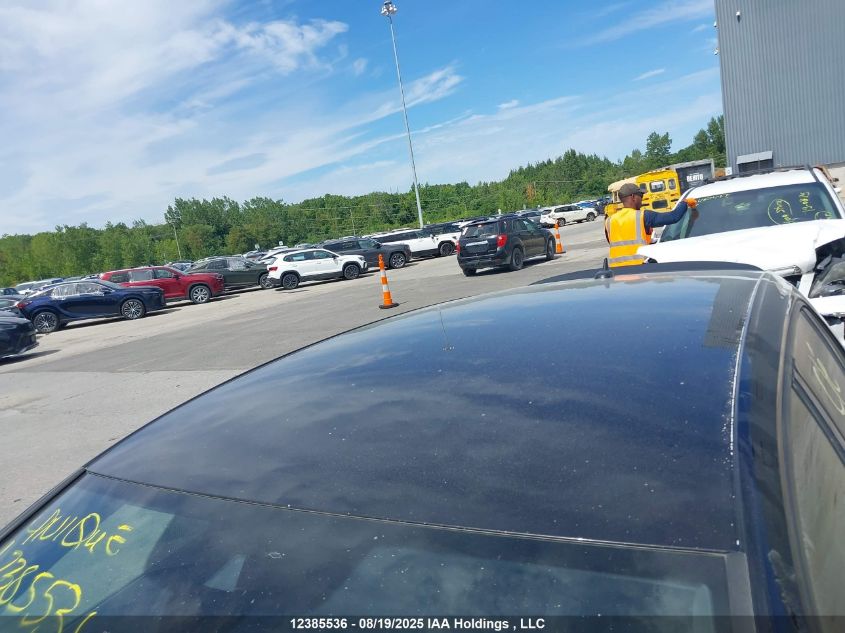 2019 Volkswagen Golf R 2.0 Tsi VIN: WVWVA7AU7KW226663 Lot: 12385536