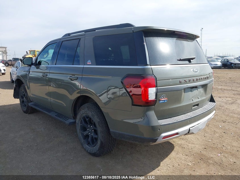 1FMJU1RG0REA63139 2024 FORD EXPEDITION photo no. 3