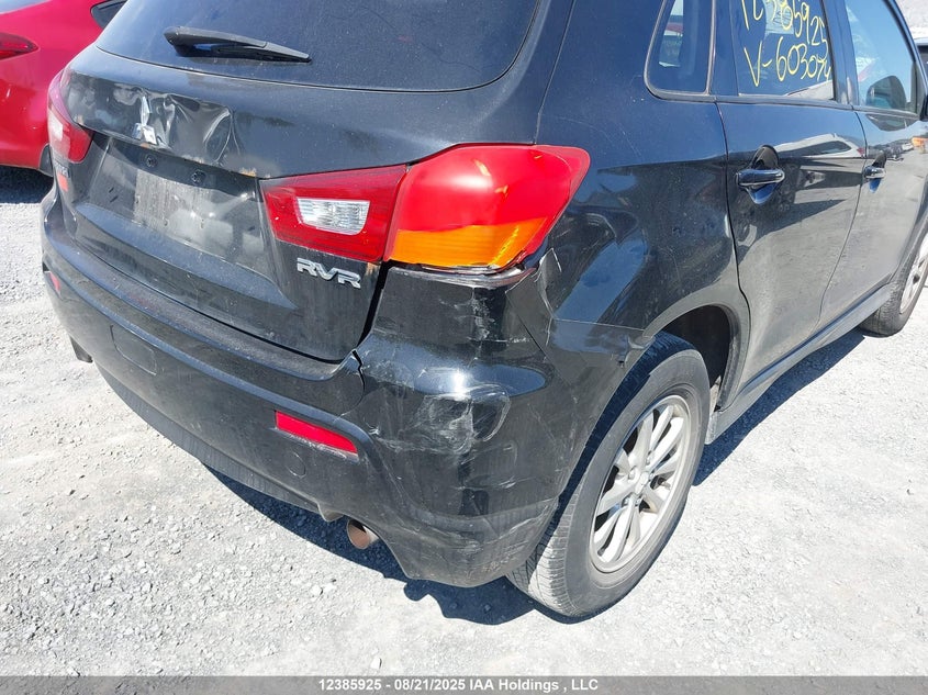 2011 Mitsubishi Rvr Se VIN: JA4AH3AU6BZ603074 Lot: 12385925