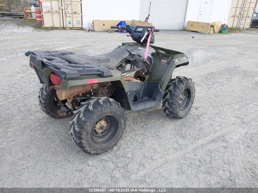 4XASEA576JA260279 2018 POLARIS SPORTSMAN photo no. 4